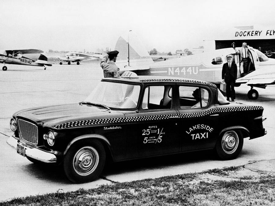  Studebaker Lark Taxi 1961 года  (фото 1 из 1)